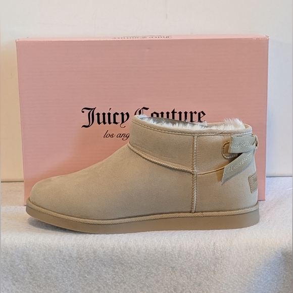 Juicy Couture Shoes - Juicy Couture JC-Kelsey 2 Ankle Boots Light Natural Faux Fur NIB Size 9 Casual